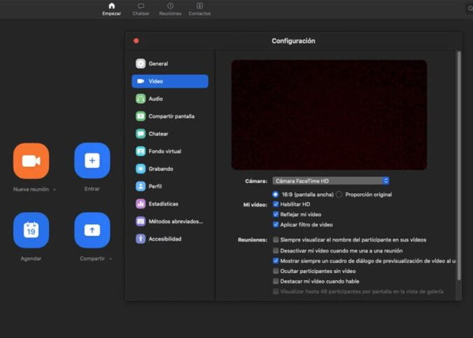 ¿Cómo puedes activar la cámara en zoom desde el celular?